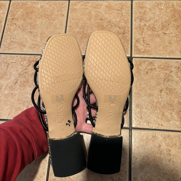 Circus by Sam Edelman Jay Block Heel Knotted Sandals Size 10 - Picture 7 of 10